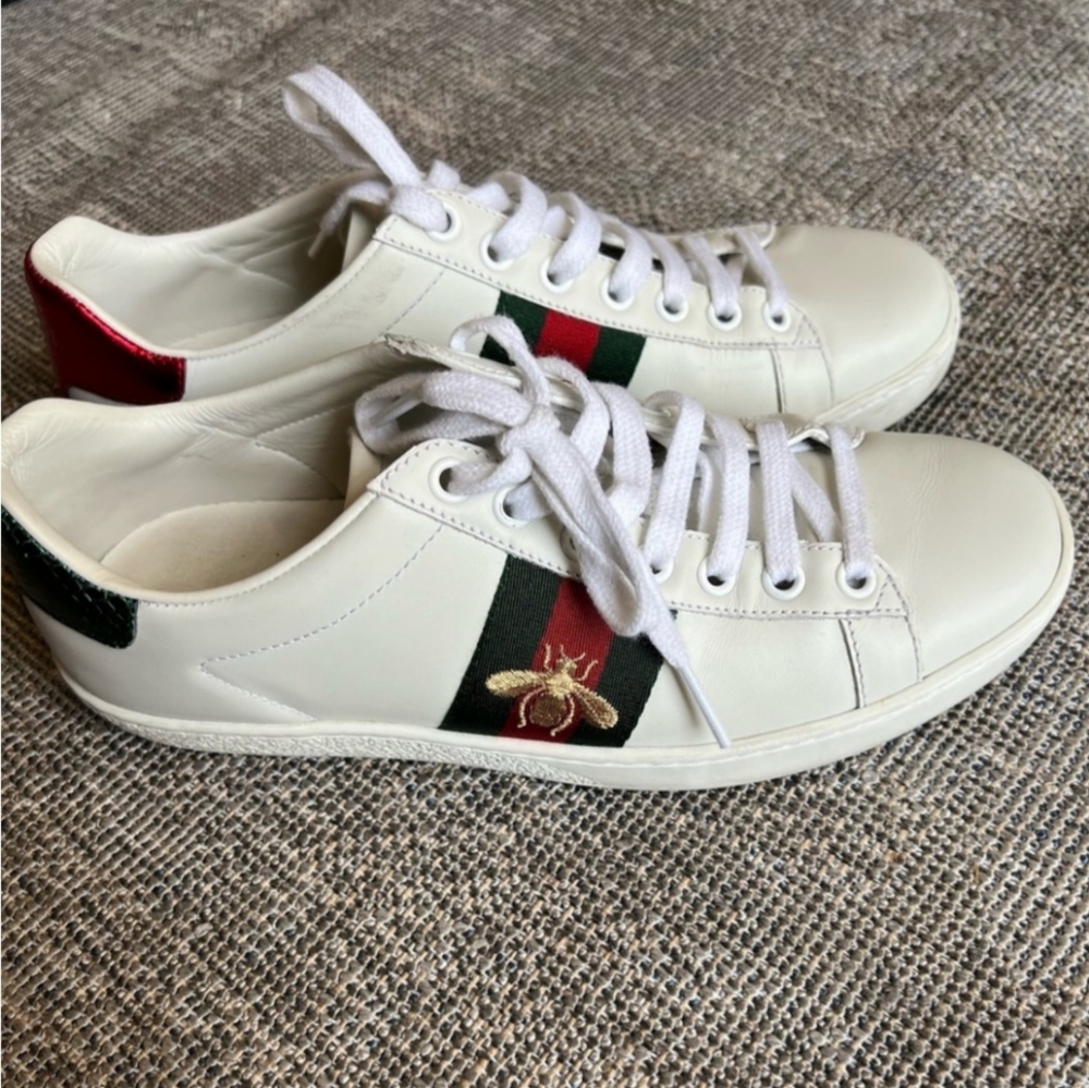 Gucci Ace Bee Sneakers - Picture 5 of 8